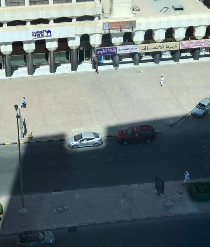 Right Moment (24 pics) Right Moment (24 pics)