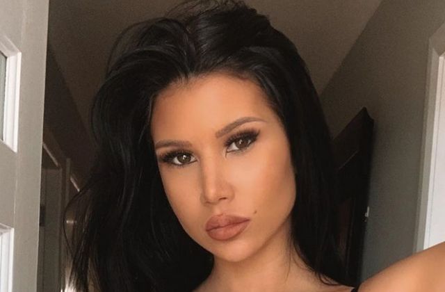 Girls In Lingerie (26 pics)