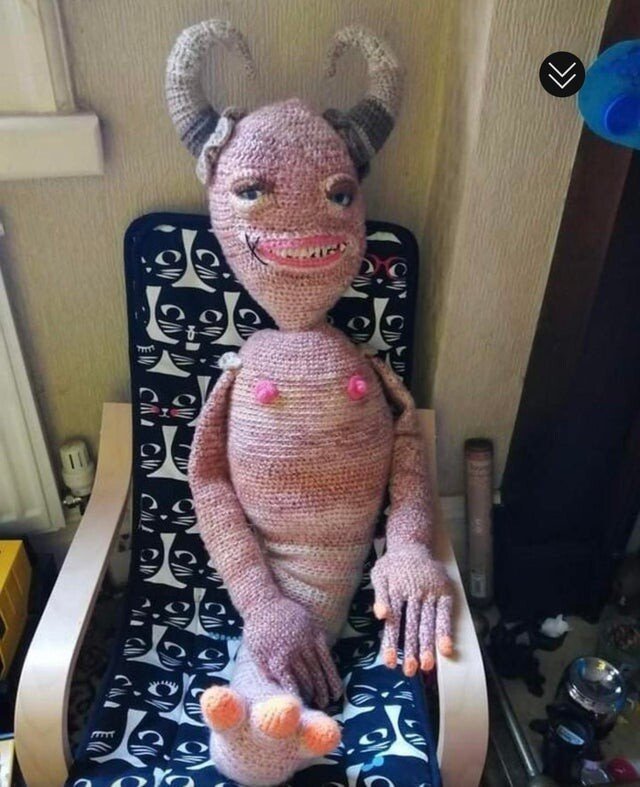 What Is Going On Here? (15 pics)