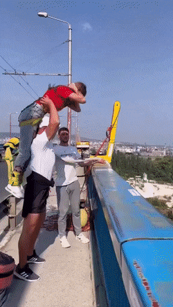 Acid GIFs, November 25 (25 gifs)