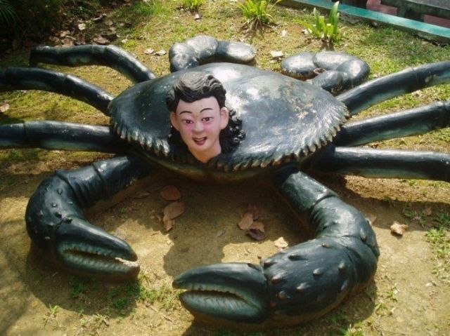 Very Strange Sculptures (22 pics)