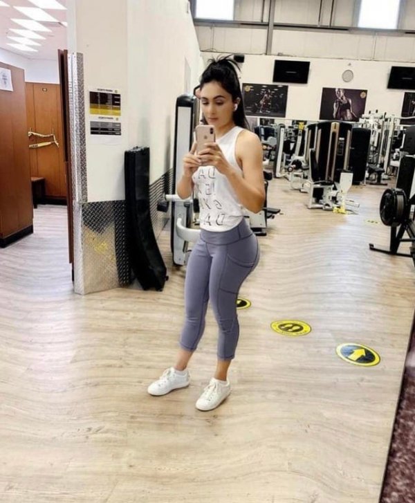 Excessive Photoshop (21 pics) Excessive Photoshop (21 pics)