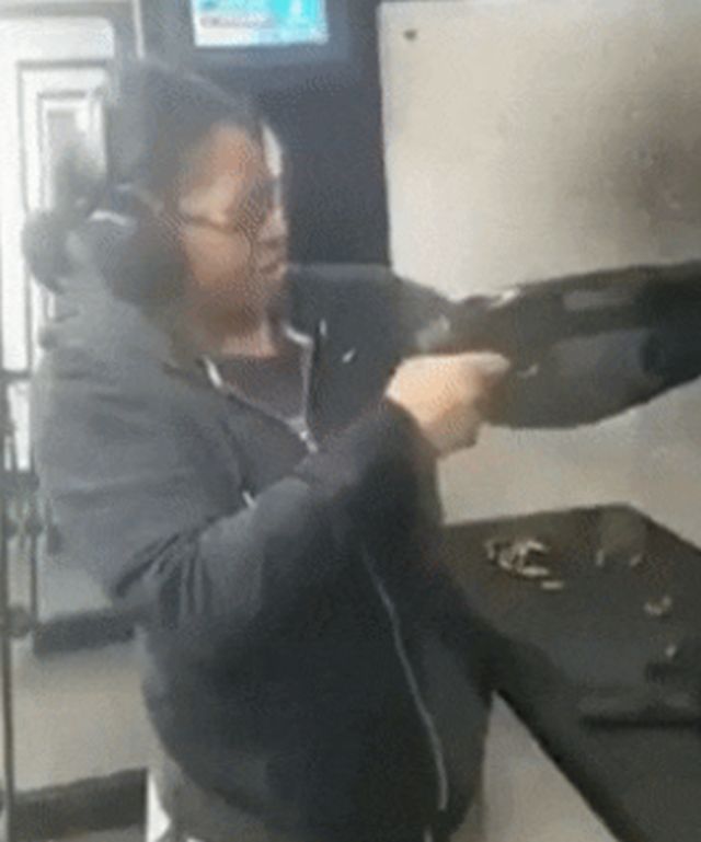 Acid GIFs, November 27 (25 gifs)