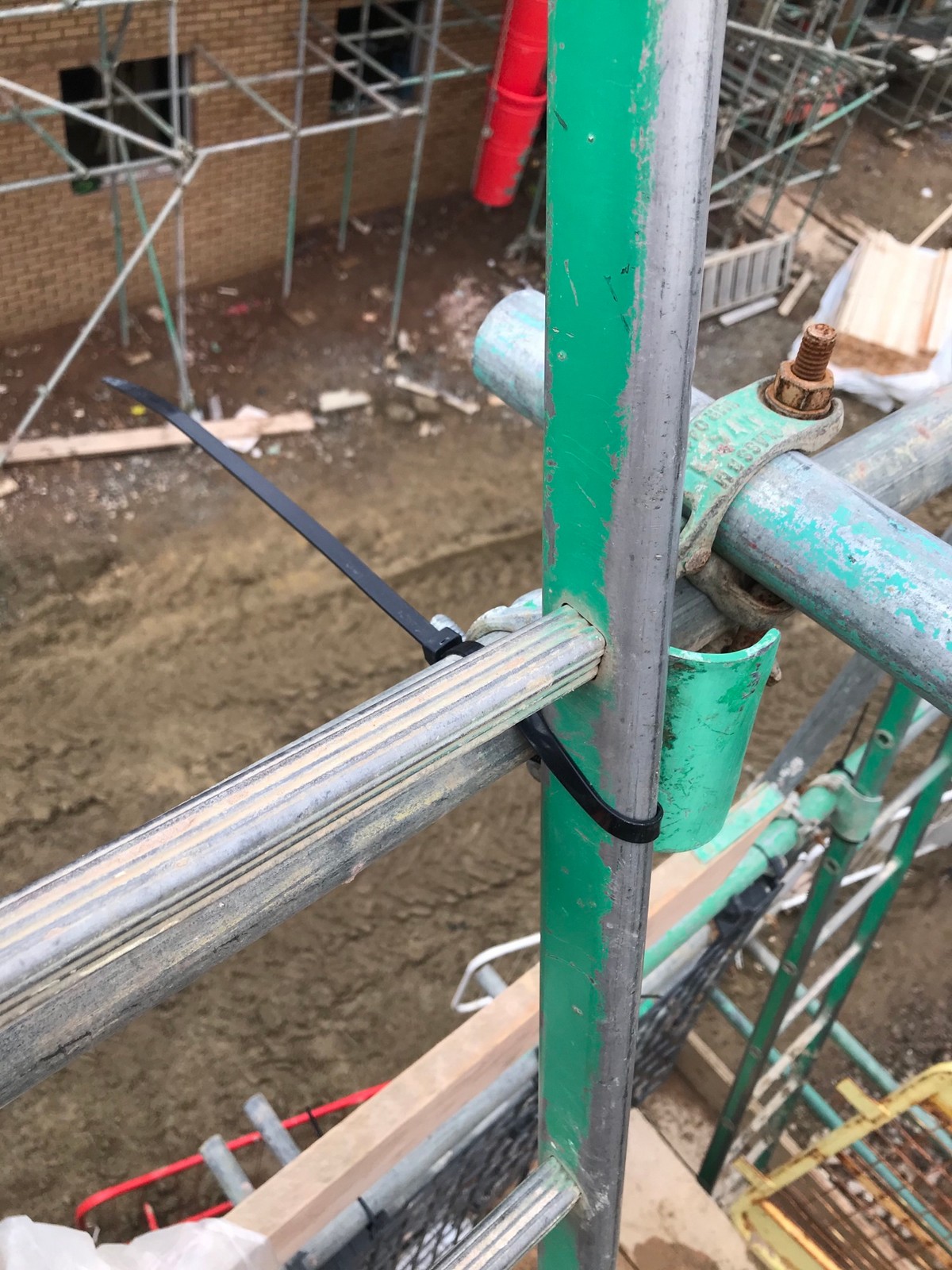 They Don't Care About Safety (29 pics)