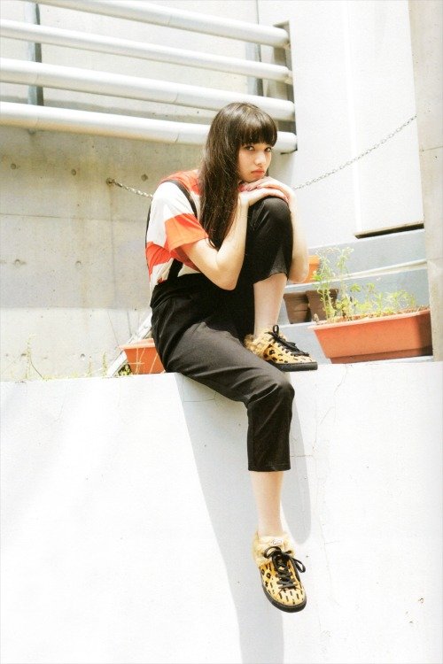 Asian Girls (23 pics)