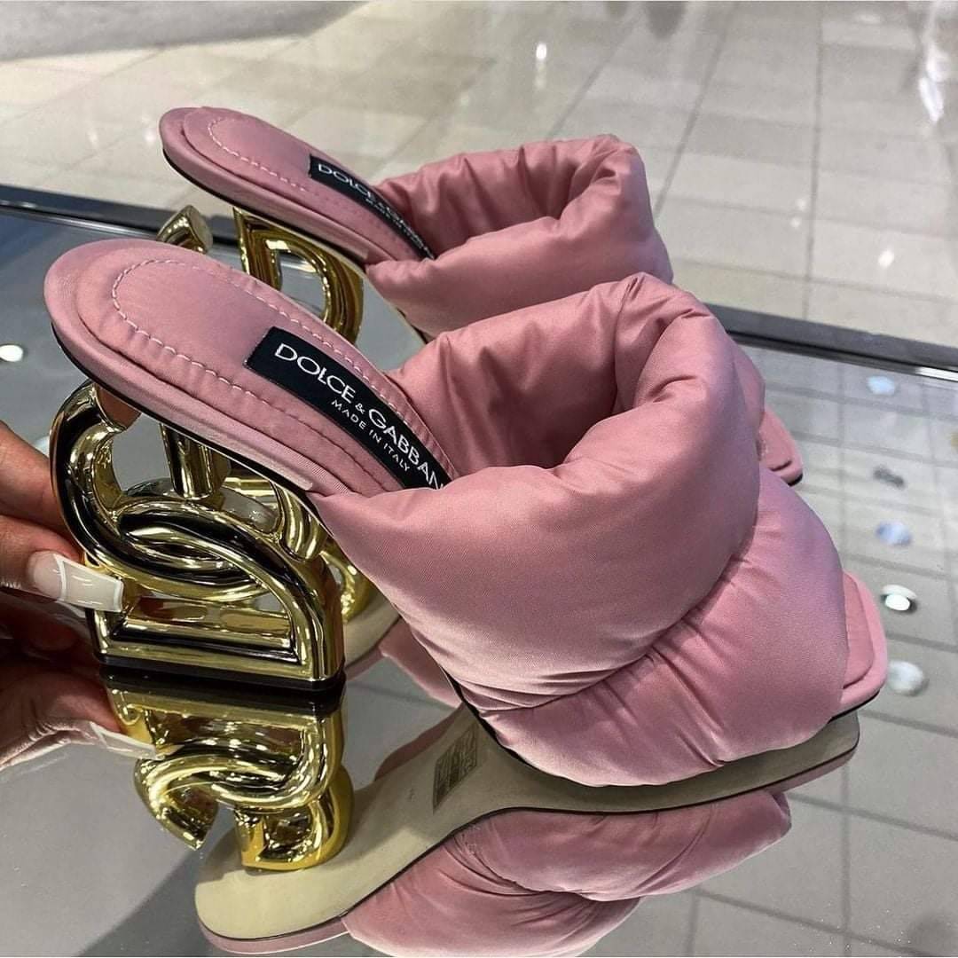 Daily Pictures. Part 1 (68 pics)