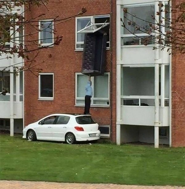 They Don't Care About Safety (18 pics) They Don't Care About Safety (18 pics)