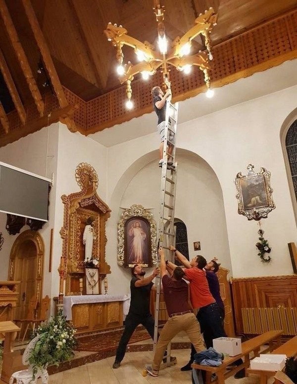 They Don't Care About Safety (18 pics) They Don't Care About Safety (18 pics)