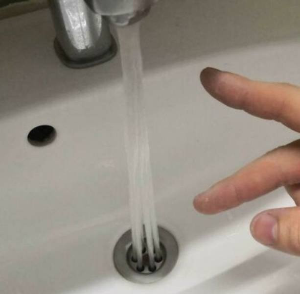 Photos For Perfectionists (17 pics)