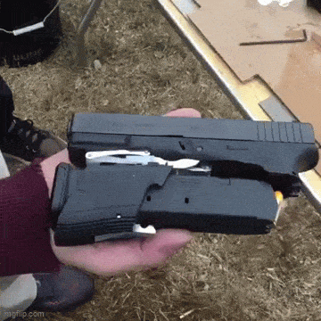 Acid GIFs, December 1 (25 gifs) Acid GIFs, December 1 (25 gifs)