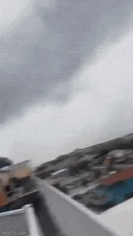 Acid GIFs, December 2 (25 gifs) Acid GIFs, December 2 (25 gifs)