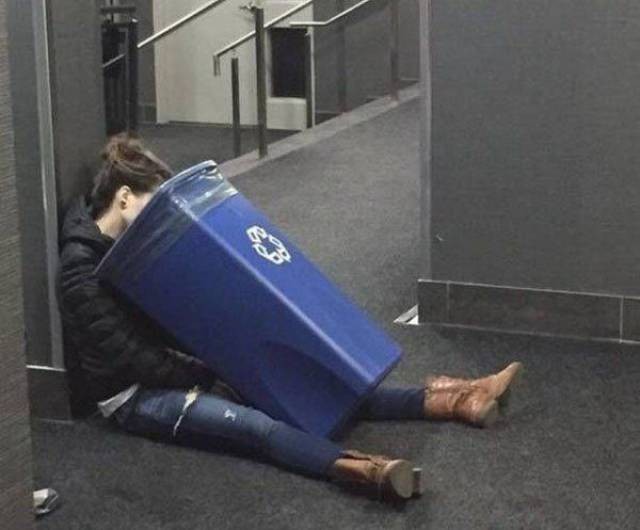 Unfortunate Situations (25 pics)