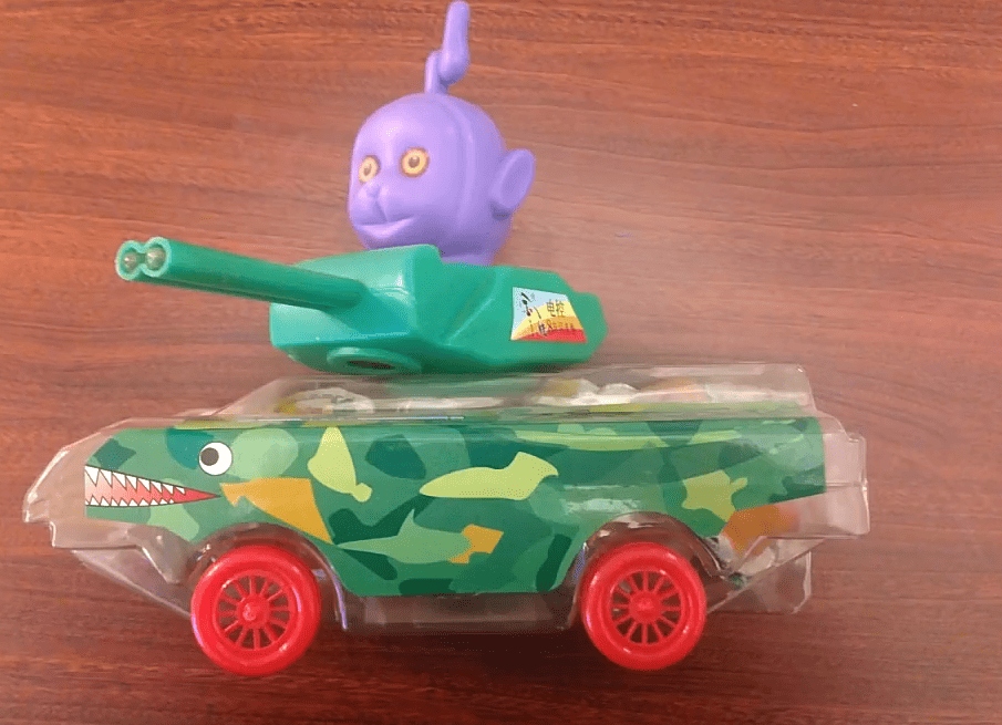 Strange Toys (16 pics)