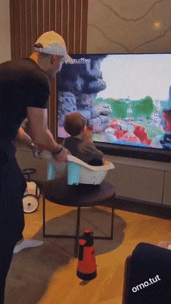 Acid GIFs, December 3 (25 gifs) Acid GIFs, December 3 (25 gifs)