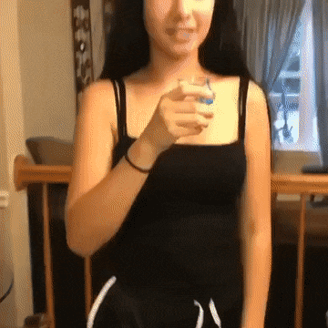 Acid GIFs, December 3 (25 gifs) Acid GIFs, December 3 (25 gifs)