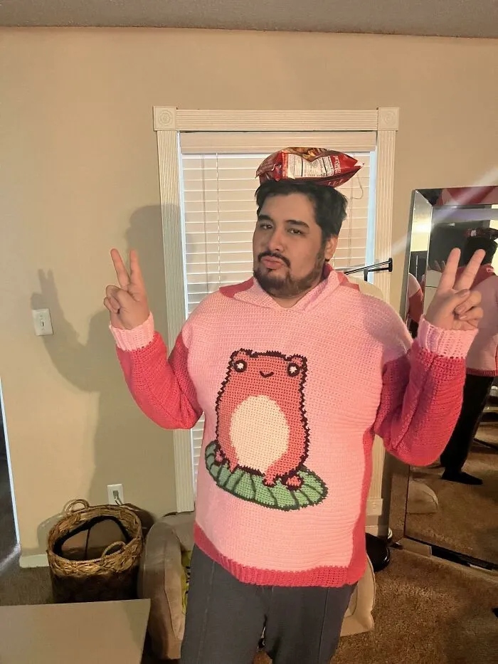 Strange Embroidery (25 pics)