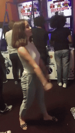 Acid GIFs, December 8 (25 gifs) Acid GIFs, December 8 (25 gifs)