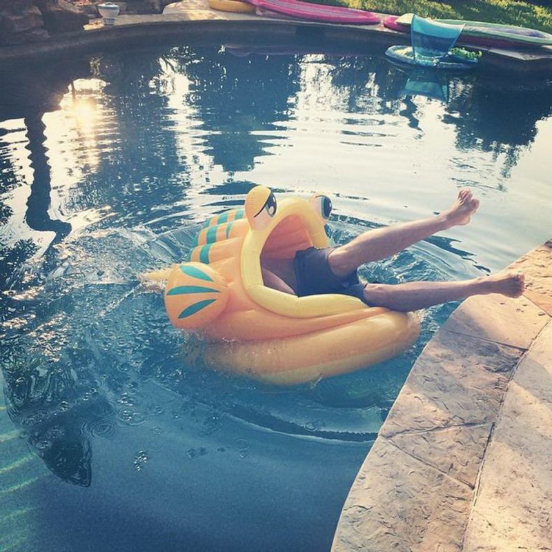 Right Moment (19 pics) Right Moment (19 pics)