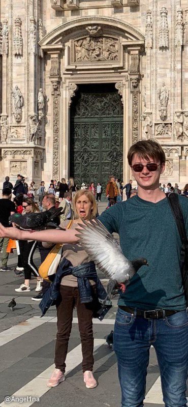 Right Moment (19 pics) Right Moment (19 pics)