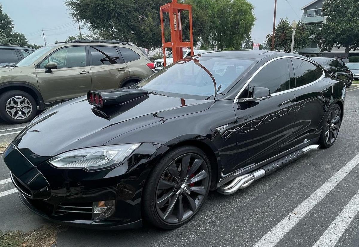 Crazy Tuning (21 pics) Crazy Tuning (21 pics)