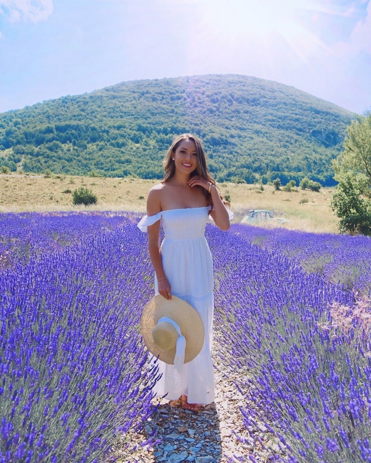 Girls In Sundresses (23 pics) Girls In Sundresses (23 pics)