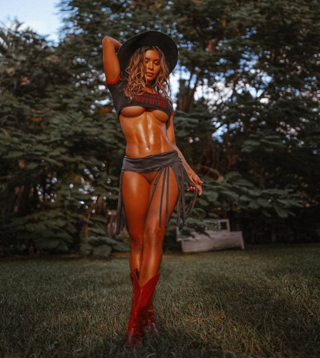 Slim Girls (25 pics) Slim Girls (25 pics)