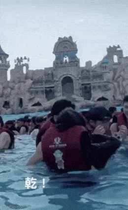 Acid GIFs, December 16 (25 gifs)