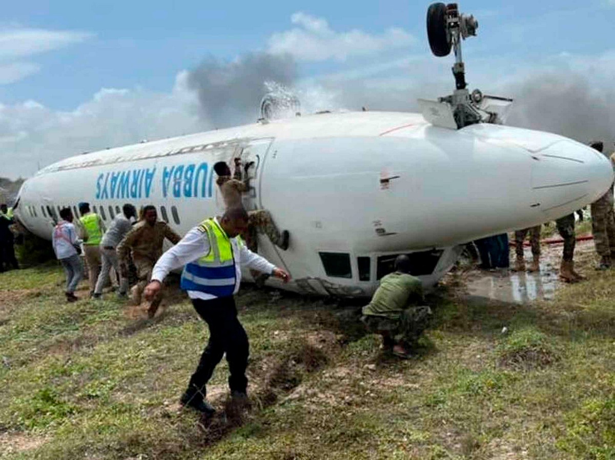 Bad Days Happen (27 pics) Bad Days Happen (27 pics)