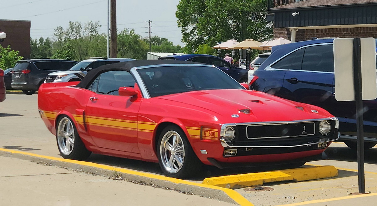 Crazy Tuning (23 pics) Crazy Tuning (23 pics)