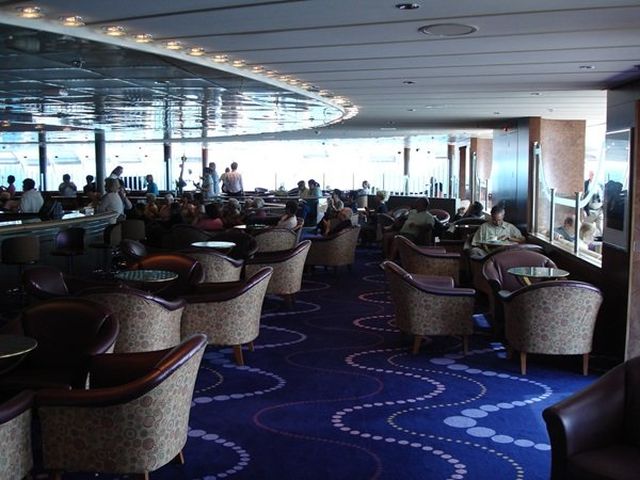 Revelations Of Cruise Ship Workers (14 pics)