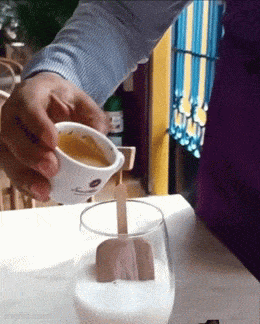 Acid GIFs, December 23 (25 gifs)