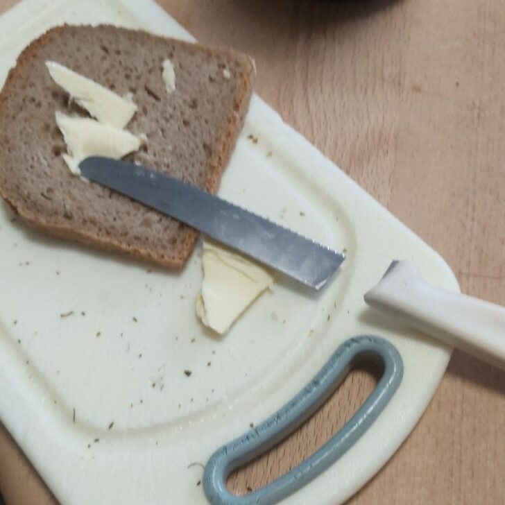 Bad Days Happen (22 pics)