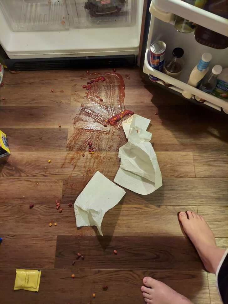 Bad Days Happen (22 pics)