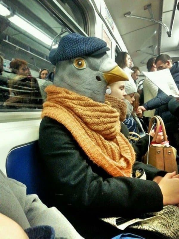 Strange People In The Subway (22 pics)