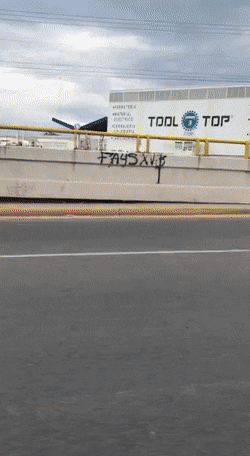 Acid GIFs, December 24 (25 gifs)