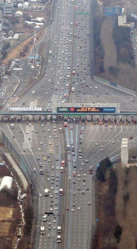 Optical Illusions (21 pics)