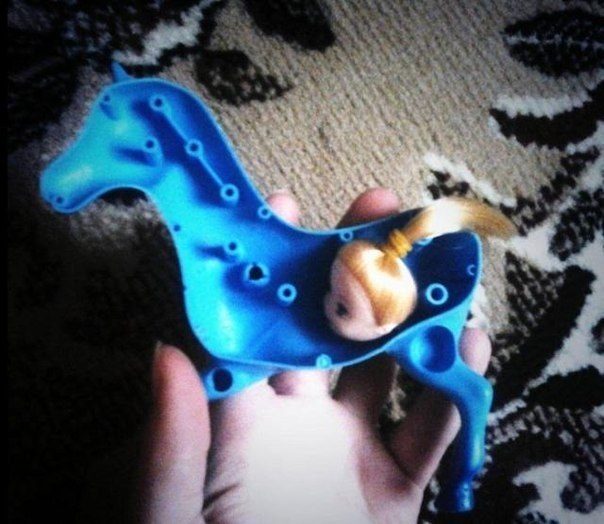 Strange Toys (17 pics)