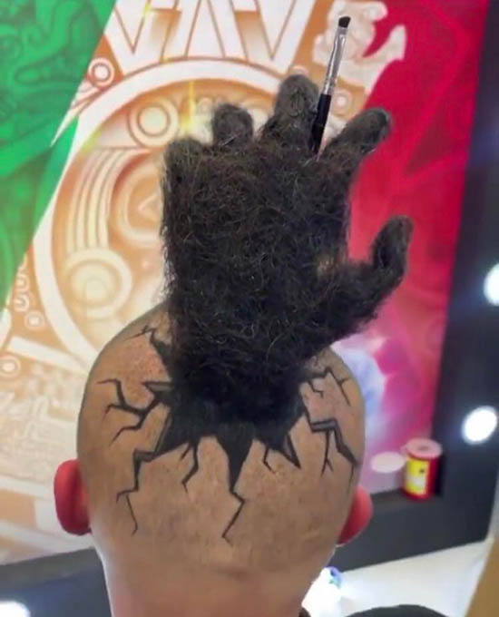 Awful Haircuts (17 pics)