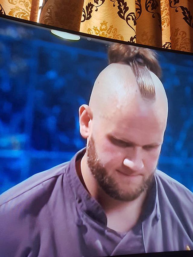 Awful Haircuts (17 pics)