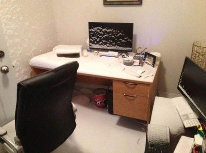 Bad Days Happen (18 pics)