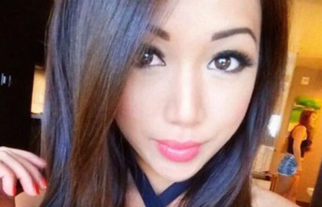 Asian Girls (21 pics)