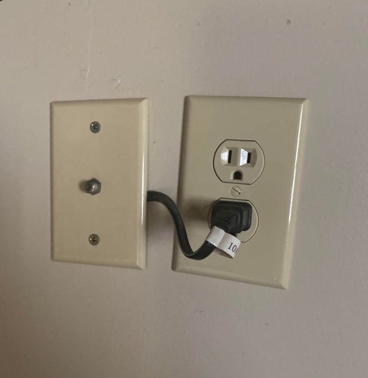 Failed Designs And Constructions (20 pics)