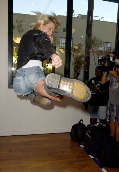 Daily Pictures. Part 1 (64 pics)