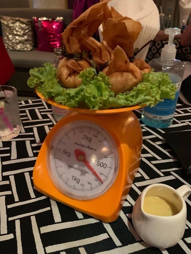 Weird Food Serving (20 pics)