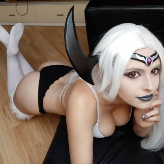 Cosplay Girls (21 pics) Cosplay Girls (21 pics)