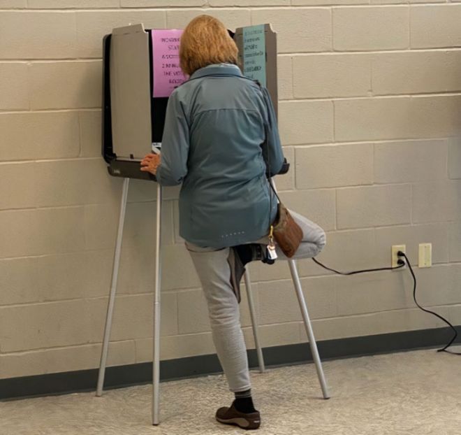 Strange Poses (21 pics)