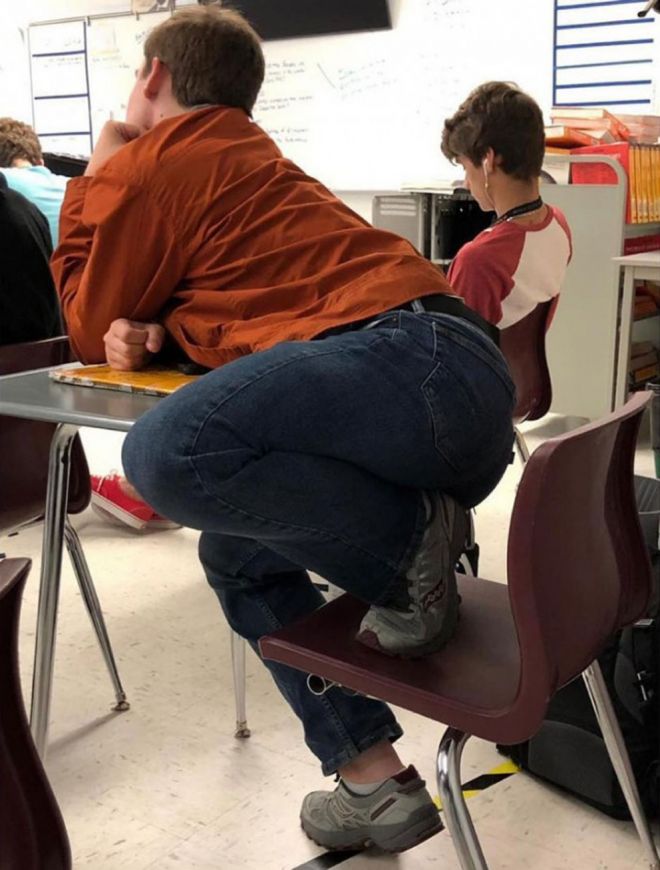 Strange Poses (21 pics)