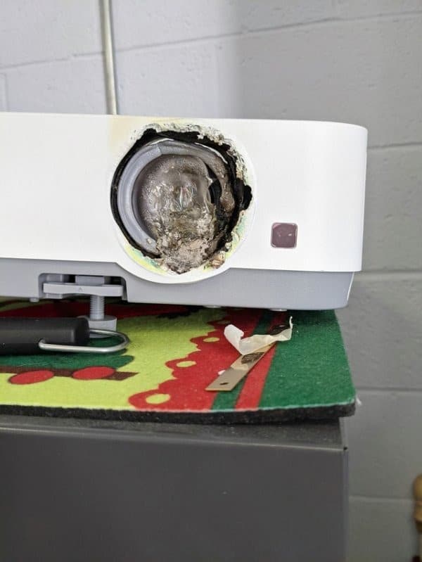 Fails With Gadgets (22 pics)