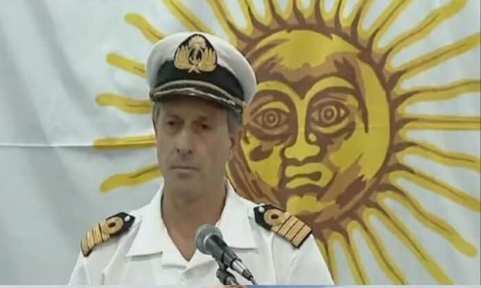 Right Moment (18 pics)