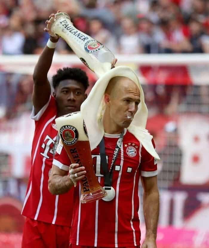 Right Moment (18 pics)